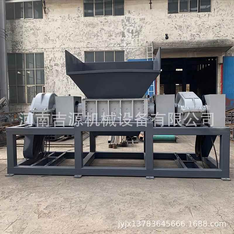 新型双轴撕碎机生活垃圾粉碎机油漆桶轮胎撕碎机