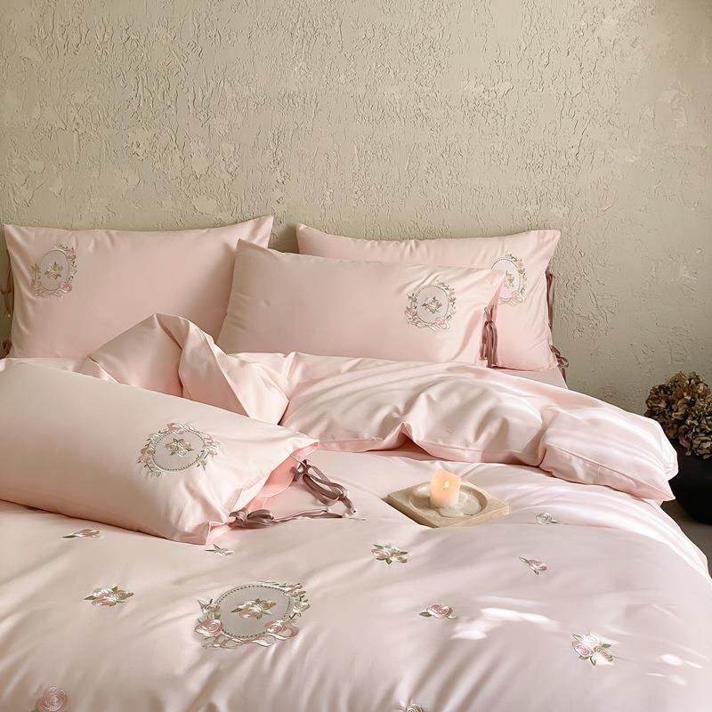 A类2025秋冬新款轻奢风高端少女心粉色100S长绒棉磨毛四件套被罩