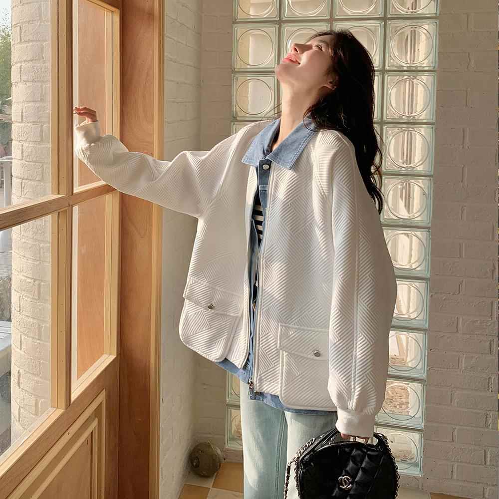 独特超好看牛仔拼接外套女春秋设计感小众休闲百搭假两件白色夹克