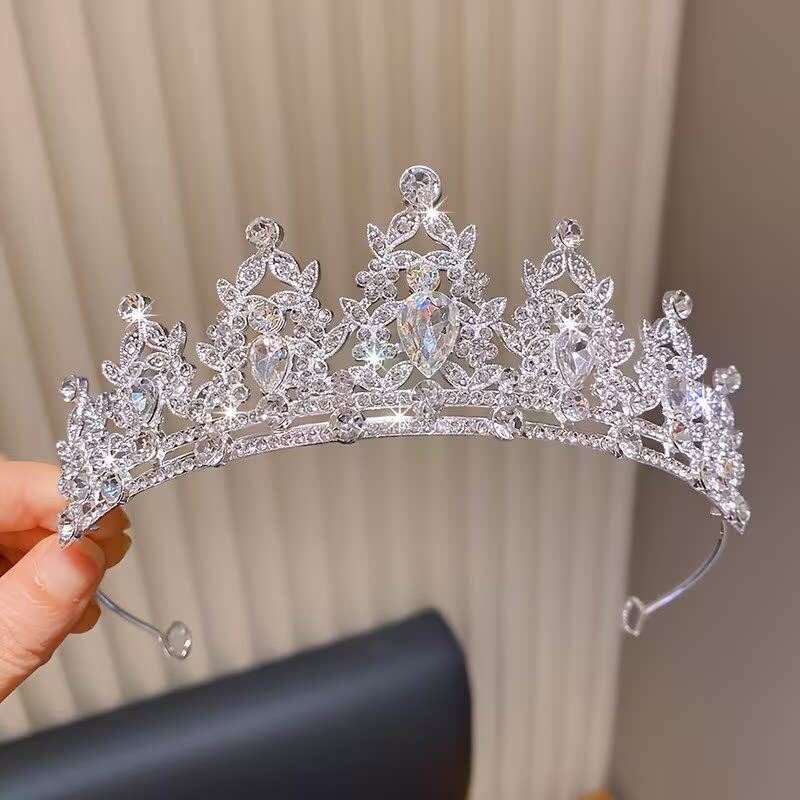 生日皇冠女神头饰王冠金色皇冠头饰小女孩珍珠装扮头冠女童高端