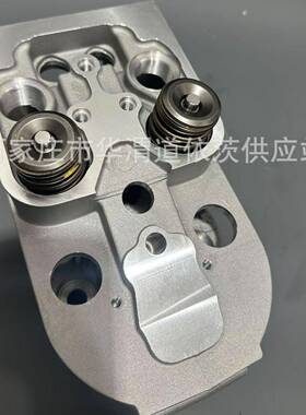 缸盖总成0423495504234956适用于道依茨FL914