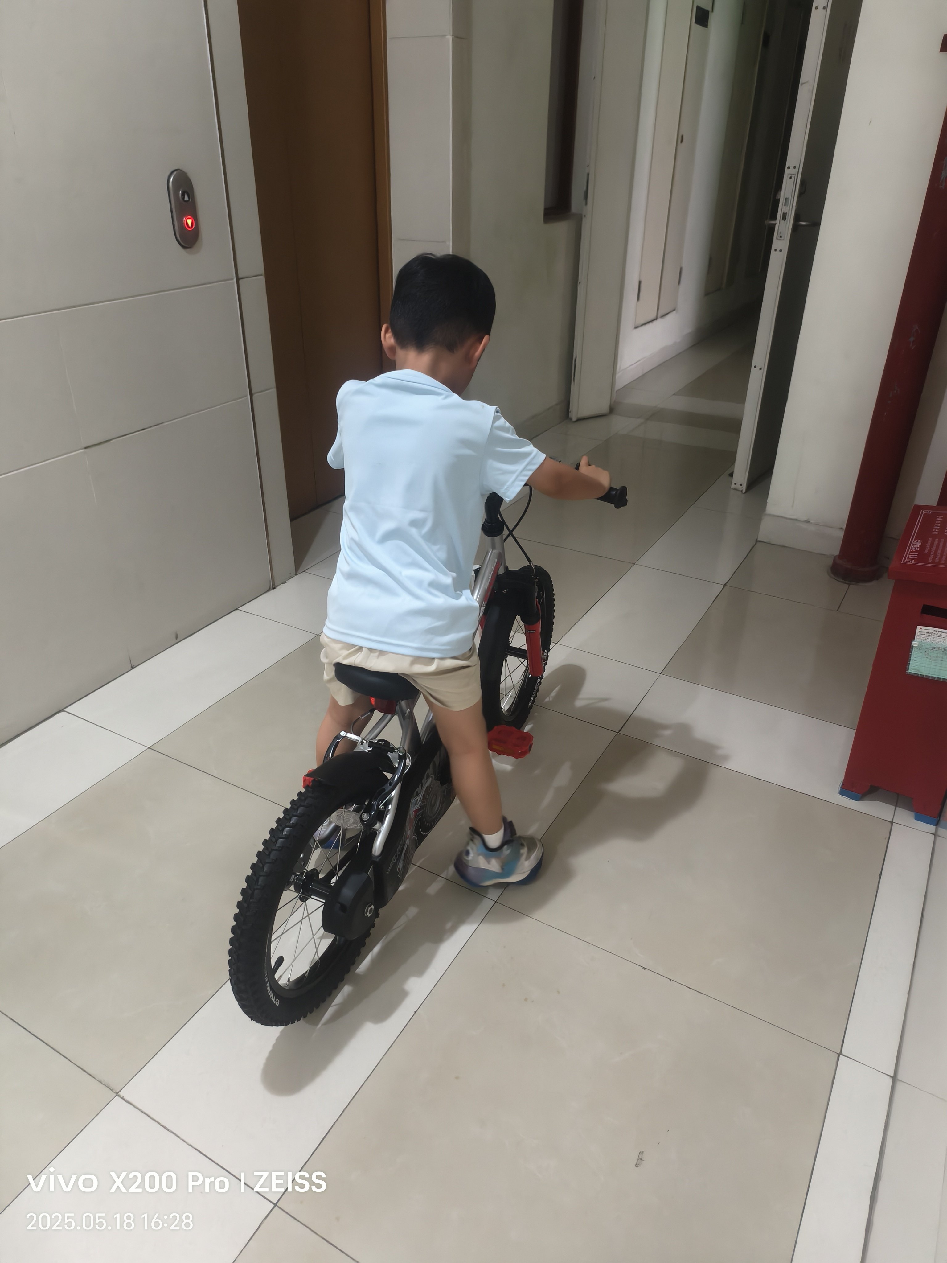Детский велосипед Decathlon BTWIN 16 дюймов для мальчиков и девочек 4-6 лет, запатентованный тормоз photo review