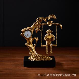 法式 饰摆件复古客厅玄关书桌工艺品 全铜熊动物背小框座钟装