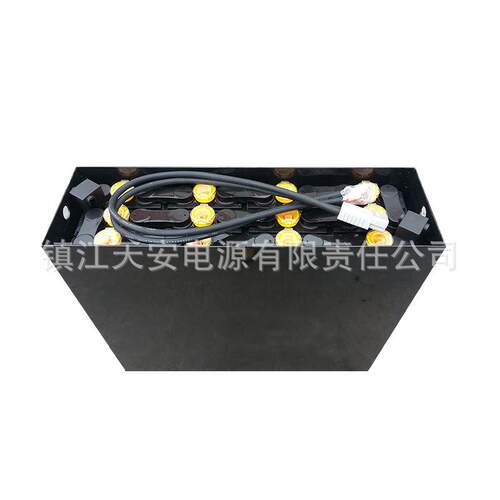 厂价供应电动叉车蓄电池D-400质量保证一只批