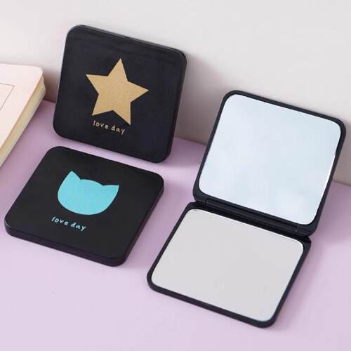 Mini portable makeup mirror, double-sided and easy to carry.