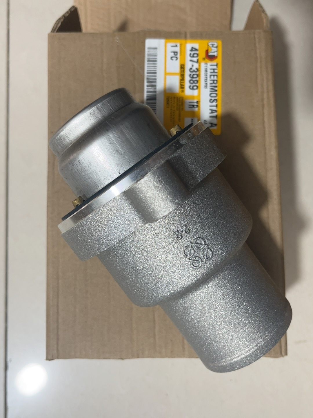 卡特320E节温器，原装全新。单价650