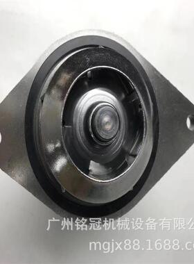 PC200-7 PC210-7 PC220-7 PC240-7 6D102 6BT5.9发动机水泵