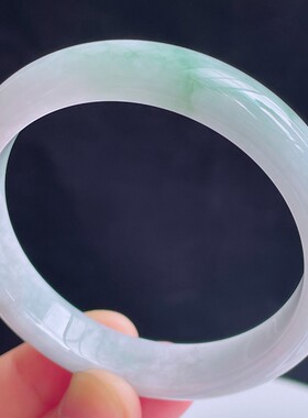 57圈有种有色天然翡翠正品淡紫玉手镯好种水水润手镯51.51g