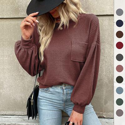 Long sleeved pullover top with backless hollow out knit