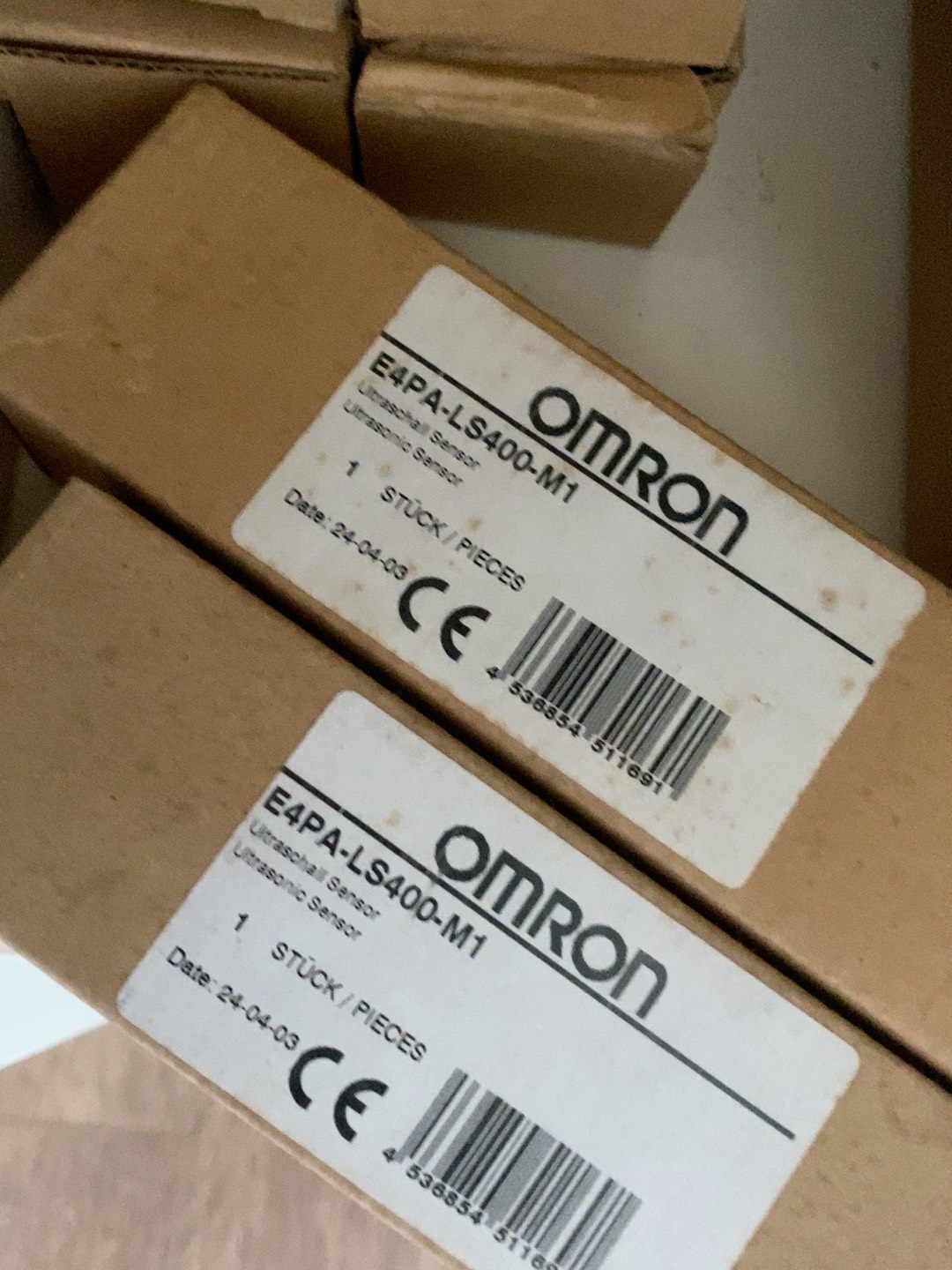 欧姆龙超声波传感器E4PA-LS400-M1 全新现货