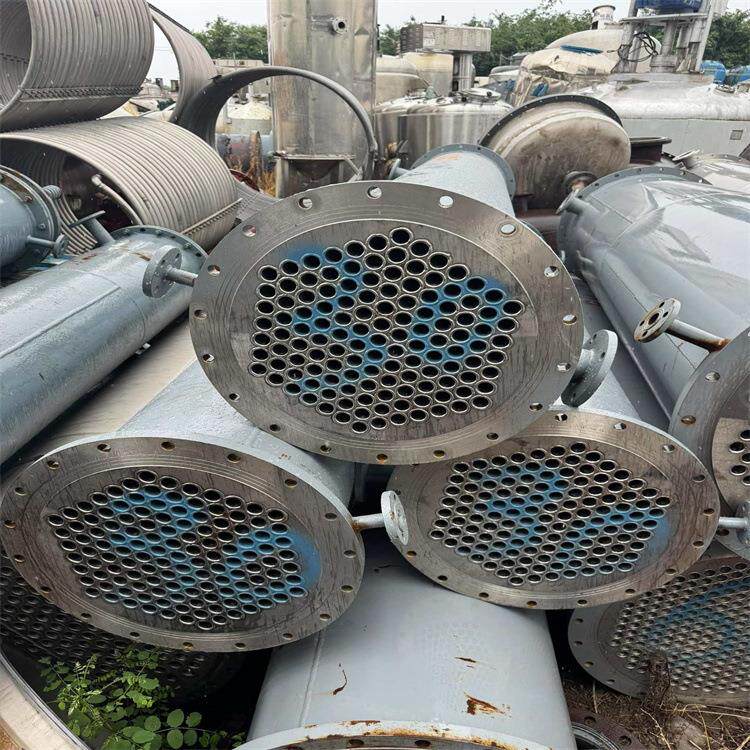 不锈钢冷凝器厂家 二手各种材制各种型号列管式冷凝器 现场试压