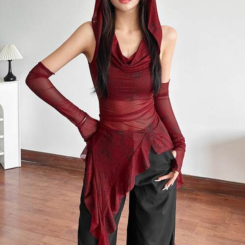 Women's hooded ruffled edge with sleeves hot top