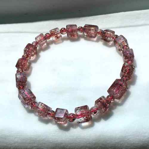 新品天然金草莓晶方糖手链超七魔方手串男女款珠链珠串规格6x6mm