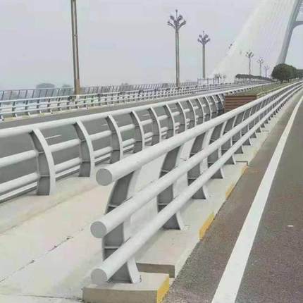 桥梁防撞护栏铝合金栏杆扶手灯光景观不锈钢复合管钢丝绳河道道路