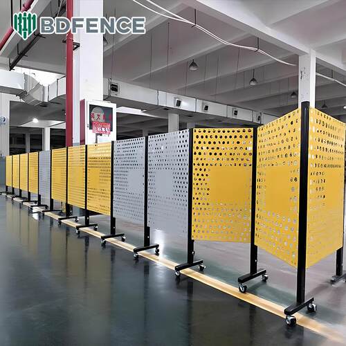 观光通道护栏冲孔板围挡车间仓库隔离围栏工厂设备护栏Aisle Type