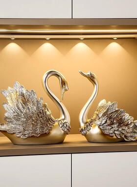 轻奢高级感天鹅酒架摆件家居客厅酒柜电视柜装饰品桌面餐边柜摆设