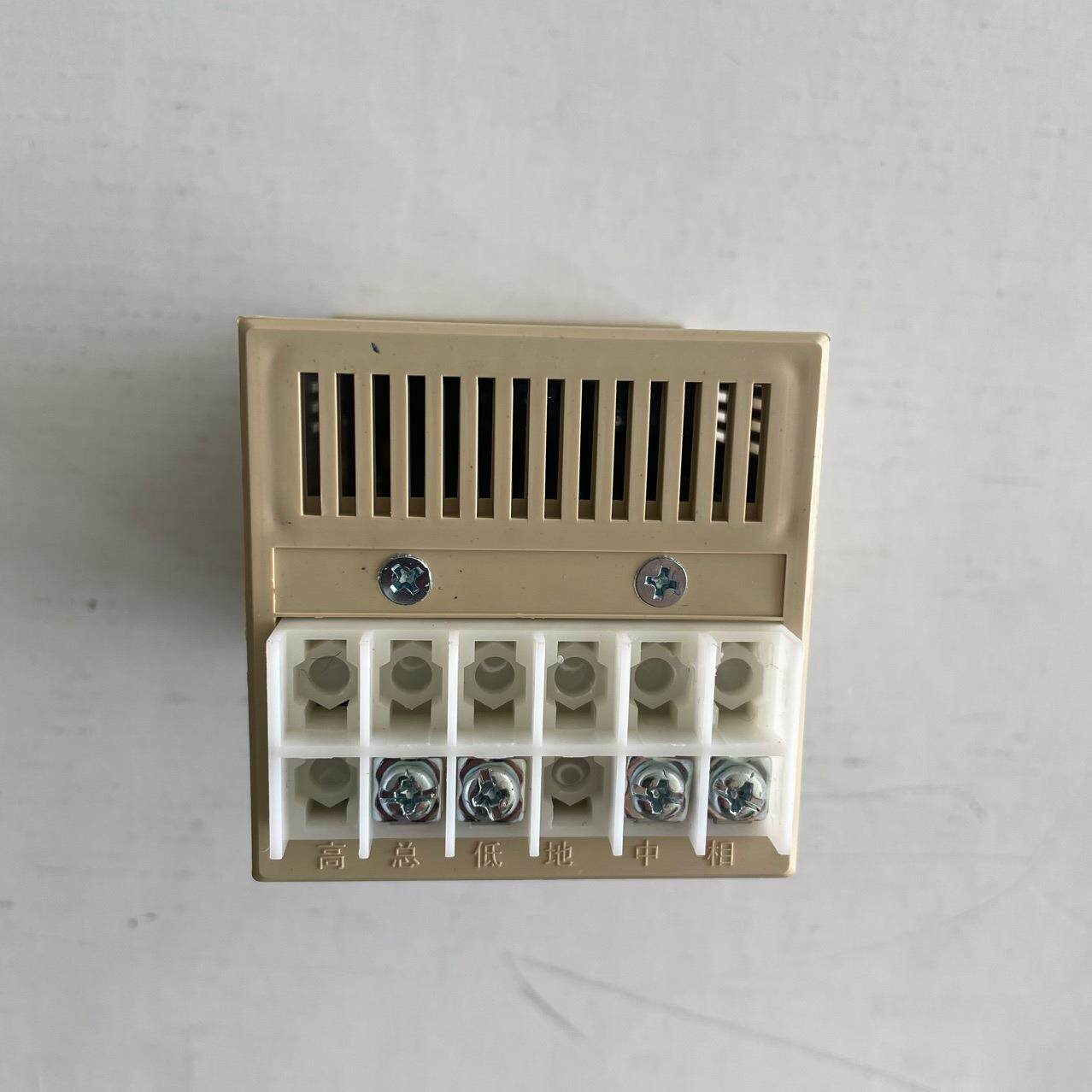 ZKD-2A数显可控硅电压调整器智能调压表半自动吹瓶机用