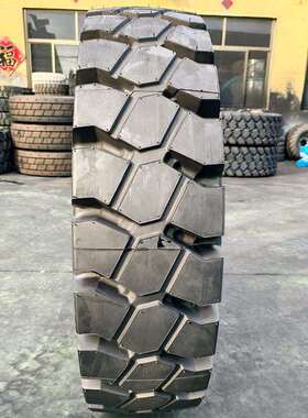 1400R24港口轮胎14.00R24港口正面吊E4花纹全钢丝真空工程轮胎