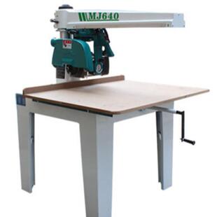 广东木工机械 手拉锯万向摇臂锯开料机械MJ640精密木工锯床