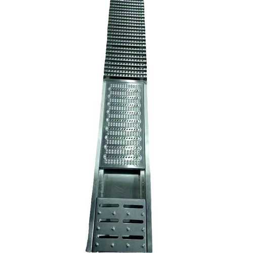 厂家供应厨房下水道地沟盖板 格栅排水沟盖板 不锈钢地沟盖板