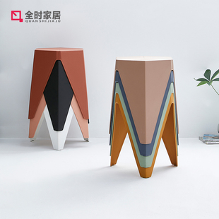 简约塑料凳子家用高凳加厚客厅方凳可叠放北欧创意胶凳商用小凳子