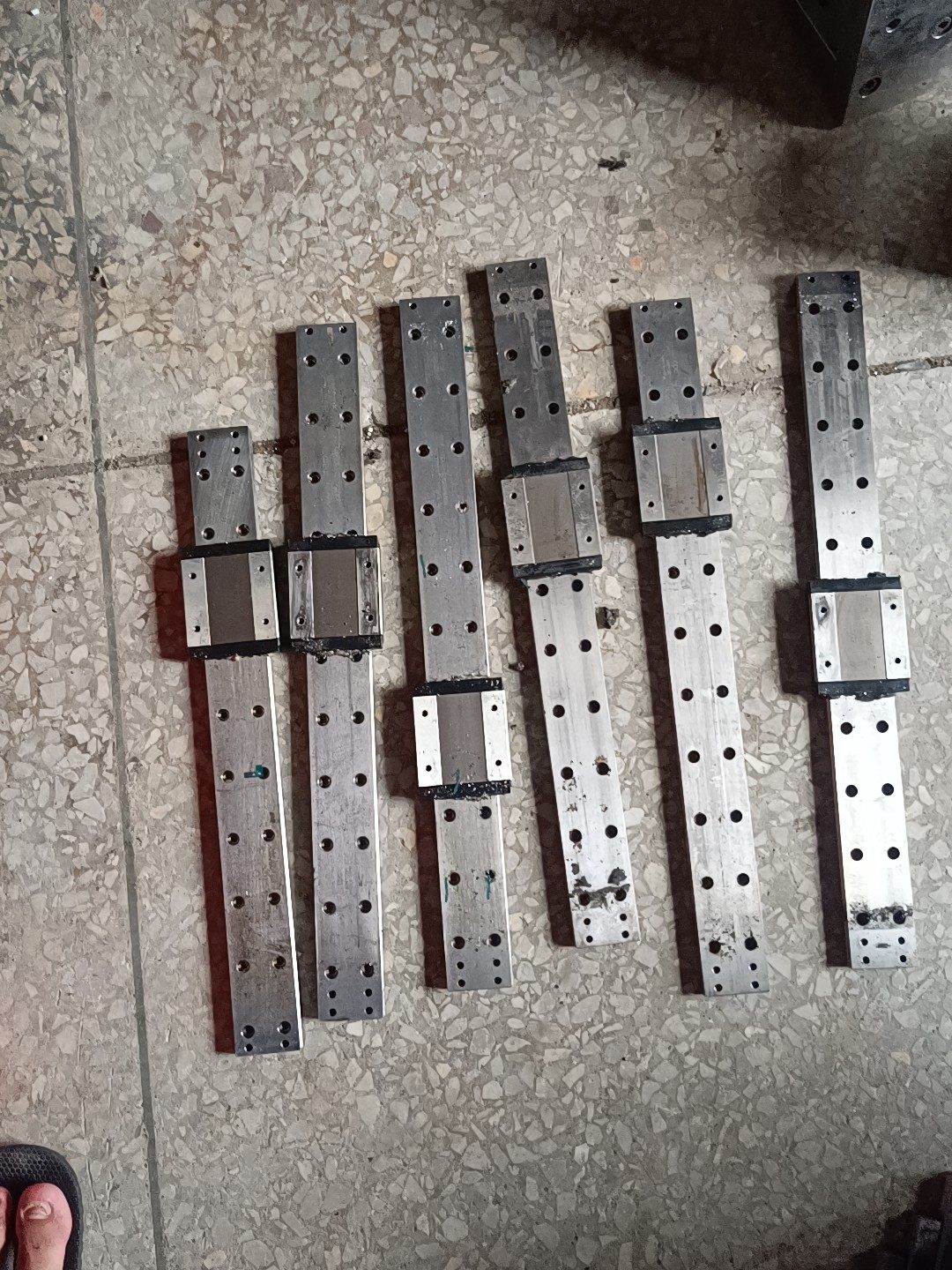 CPC导轨滑块15WL长400左右有90条