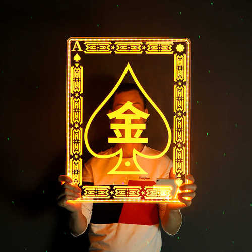 酒吧KTV亚克力发光黑桃A手举牌夜店主题派对透明发光字牌出酒道具