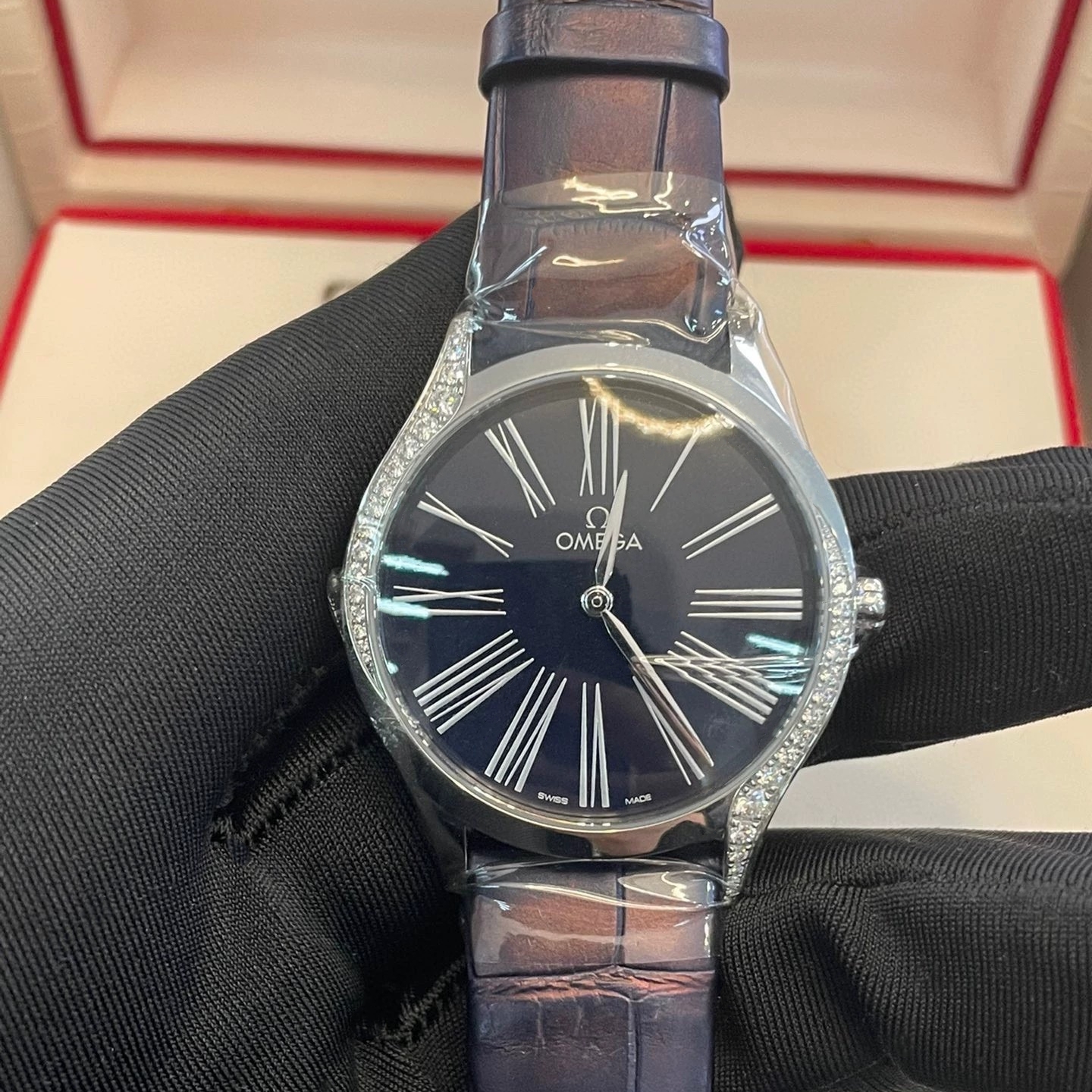 未使用99新欧米茄碟飞428.18.36.60.03.001石英男士女士手表36mm