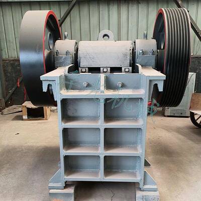 式铁矿石灰页岩鄂KDC式破碎机硅石砂矿砂料砂粉碎线煤渣灰颚制机