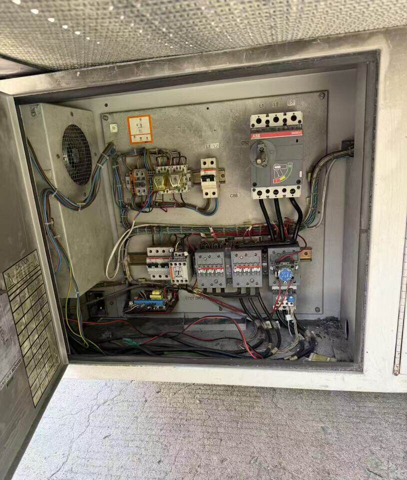 4月27日盐城处置一台美国格柏裁床GTS5250。网络拍卖公告