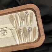 儿童穿戴甲纯手工高级感香槟猫眼穿戴美甲长款 小学生10岁11岁12岁