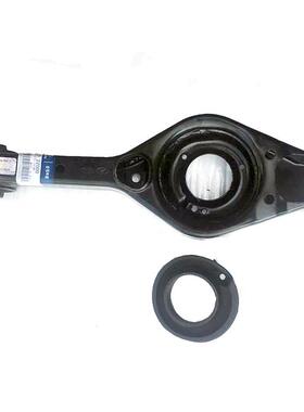 华泰新圣达菲A251.5T新能源EV260后下摆臂左右托臂减震器弹簧衬垫