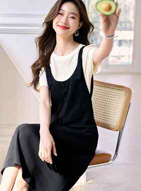 休闲宽松压褶显瘦设计感套装2025夏季新款白T背带裙套装