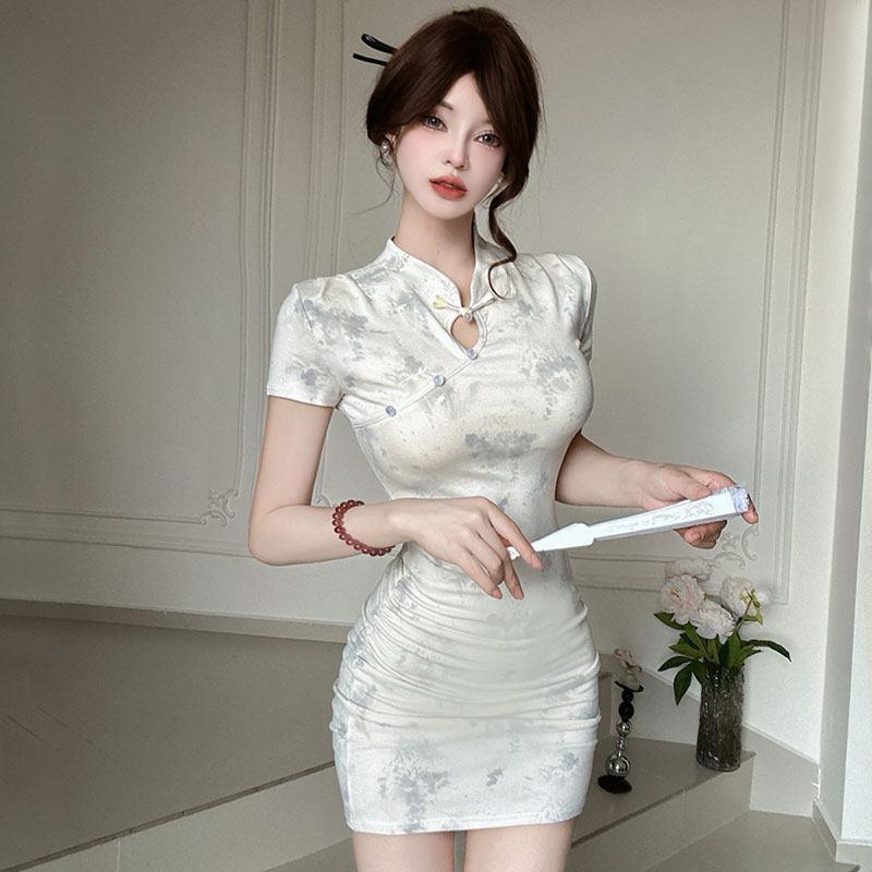 直播衣服女主播服装上镜年轻款新中式性感短款改良版旗袍连衣裙