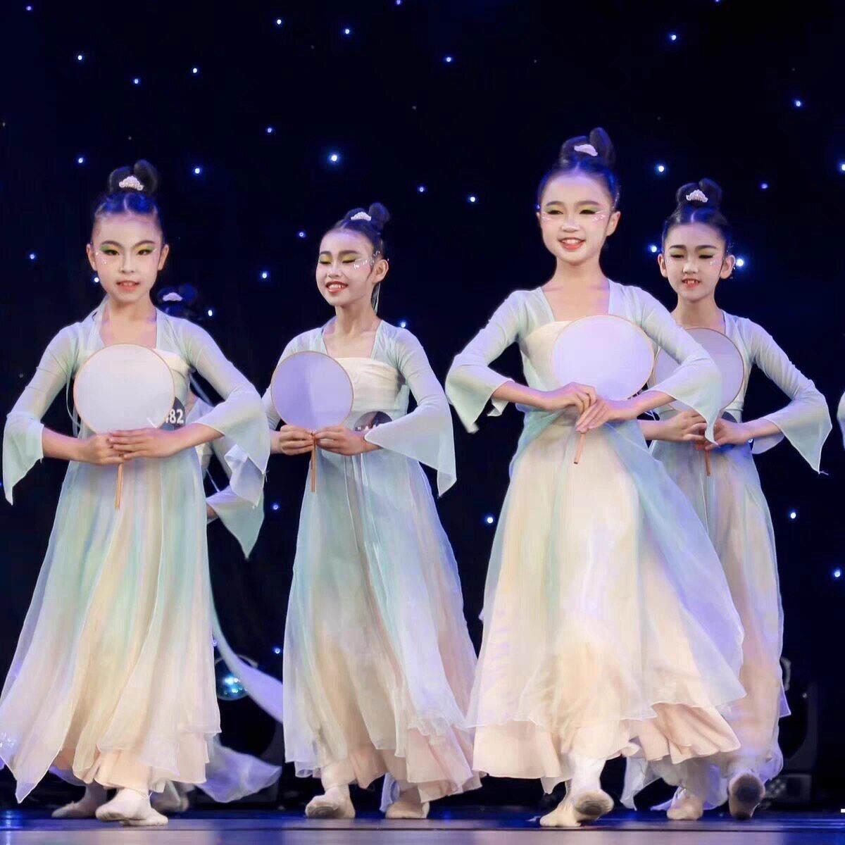 清庭云月舞蹈儿童演出服江南舞韵扇子道具古典舞舞身韵纱衣表演服