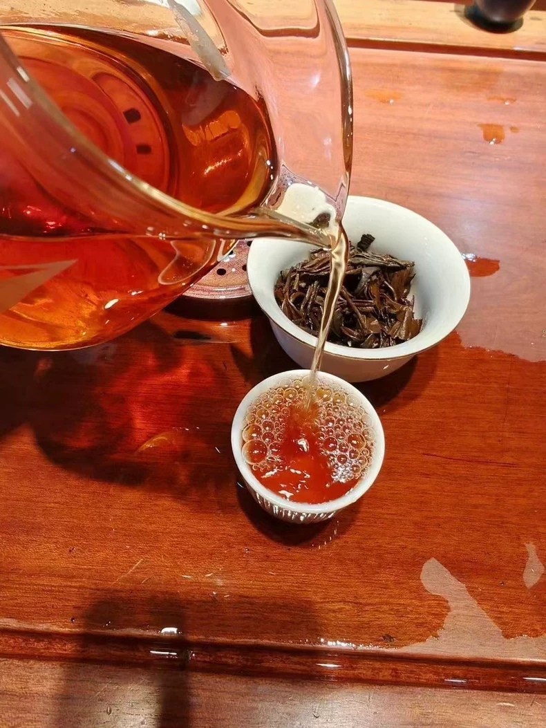 90年代班章白菜老生沱茶,一款老生普,采用班章茶料-250克 普洱茶 BUASHOP普洱老茶