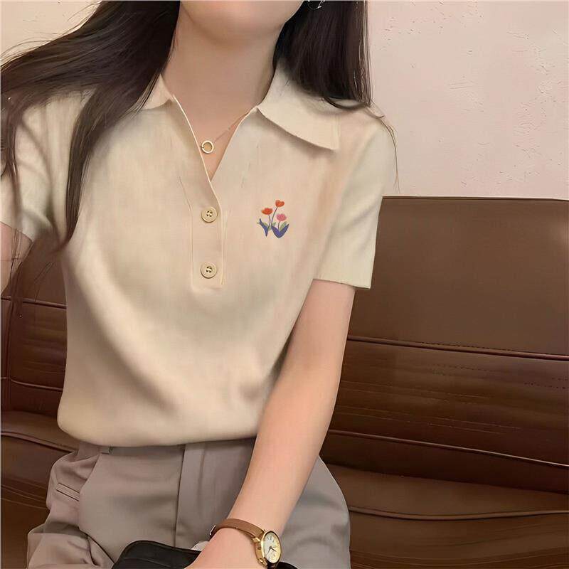 2026夏季新款杏色正肩V领纽扣POLO衫短袖T恤女修身百搭上衣设计感