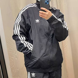 阿迪达斯三叶草外套男款经典三条纹Adidas防风立领夹克IT2491