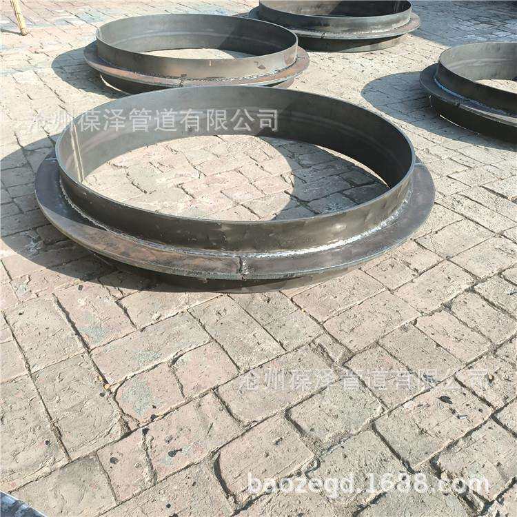 大口径刚性防水套管生产厂家 刚性止水翼环穿墙管 钢性防水套管