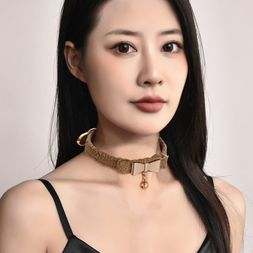 毛绒绒蝴蝶结情趣情趣毛绒项链