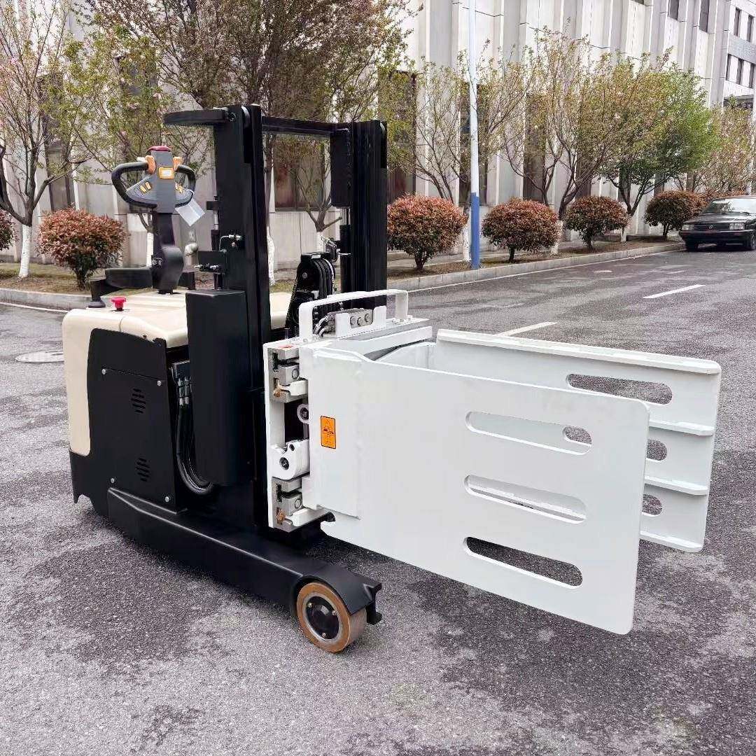 布卷纸卷棉包90度旋转夹抱叉车60度圆桶方桶翻转倒料车