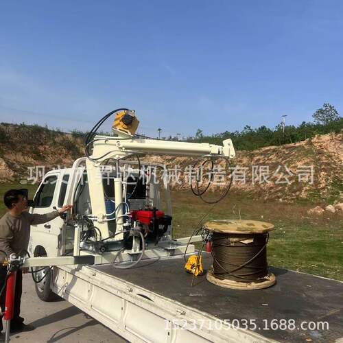汽车车载吊机车用吊臂起重机加装折臂吊伸缩吊臂货车随车吊
