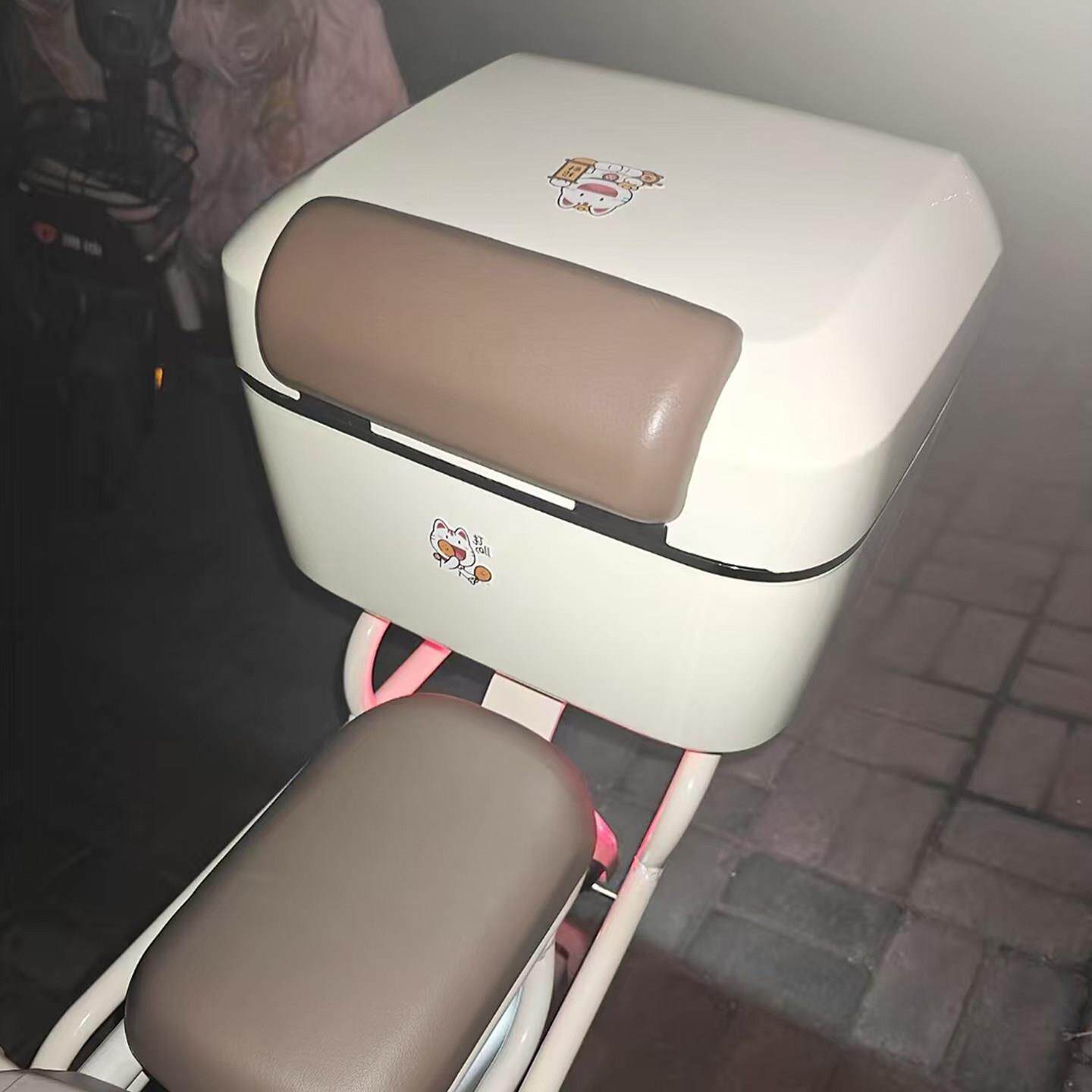 小牛电动车U1E/U后备箱尾箱收纳箱棕色软靠背里面底盖豪华内衬
