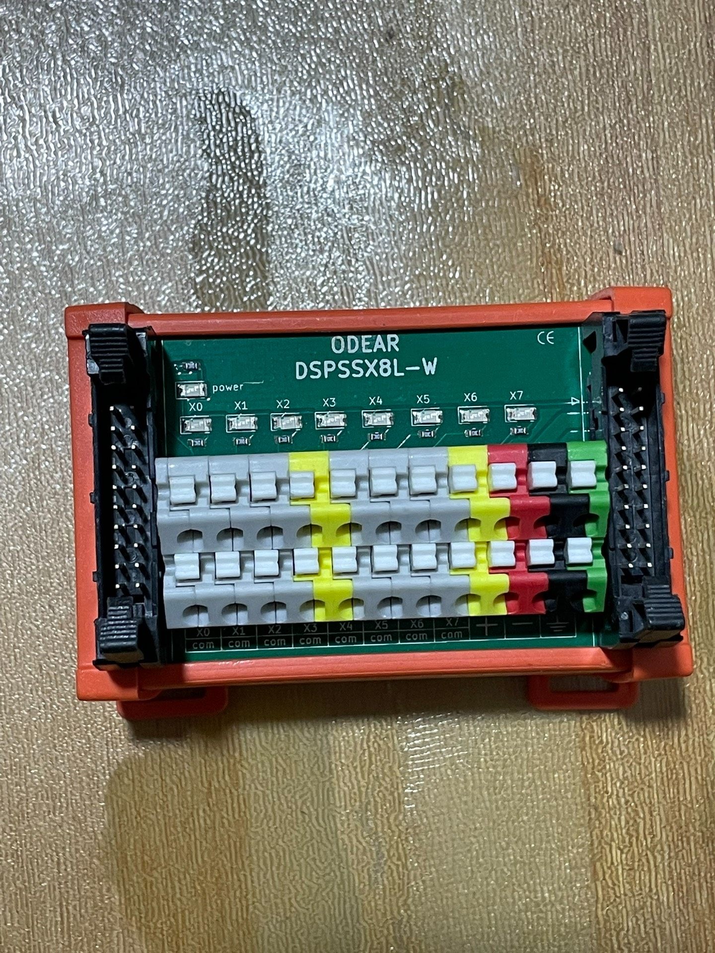 台湾ODEAR欧迪尔接线模块 DSPSSX8L-W 实物拍摄