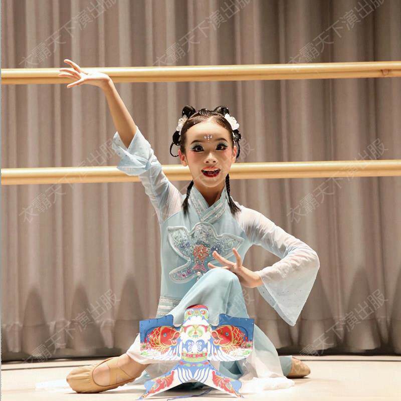 新款儿童筝筝纸鸢演出服古典舞蹈服中国风女童天宫掠影舞台表演服