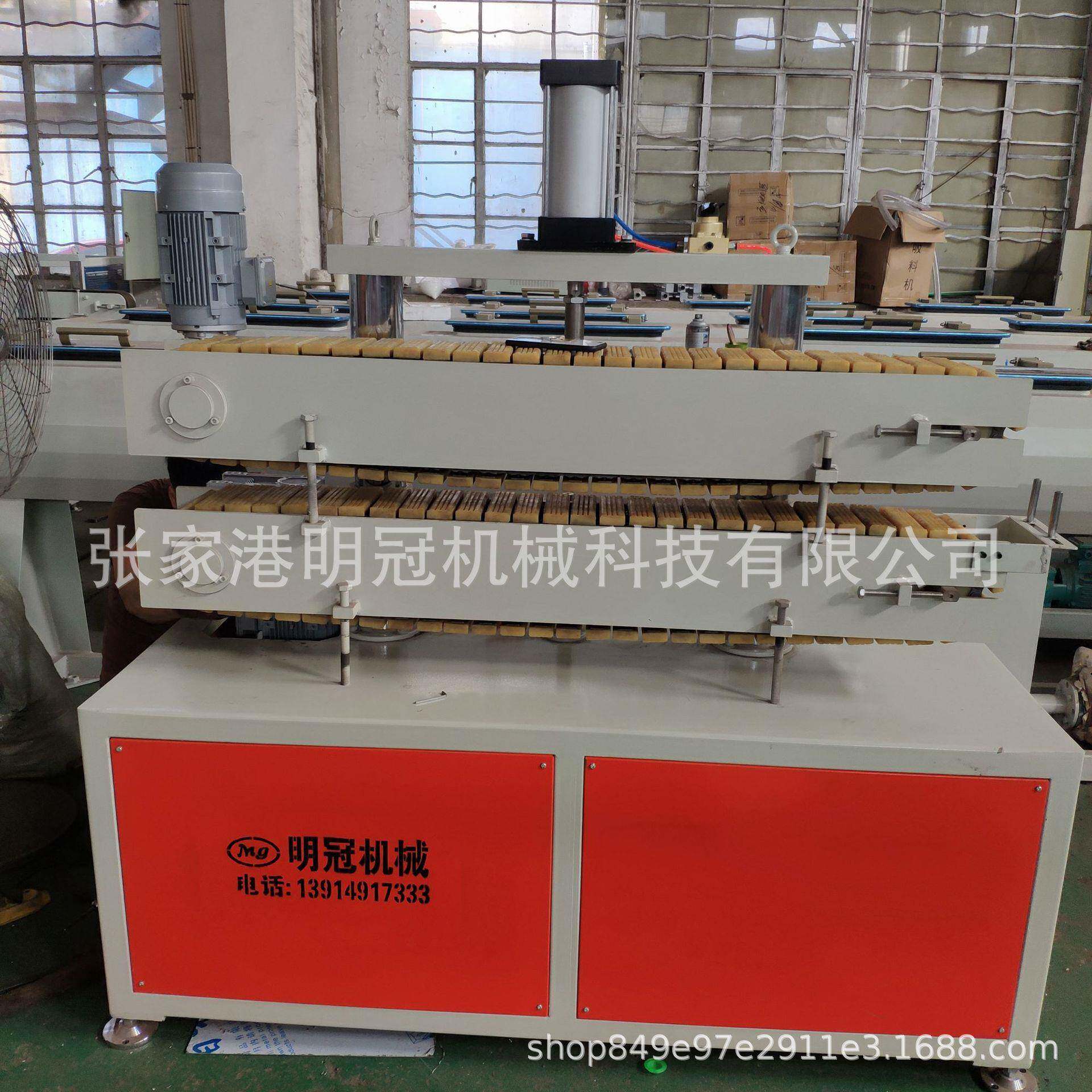 双履带三爪四爪六爪牛筋硅胶管材型材牵引机胶块