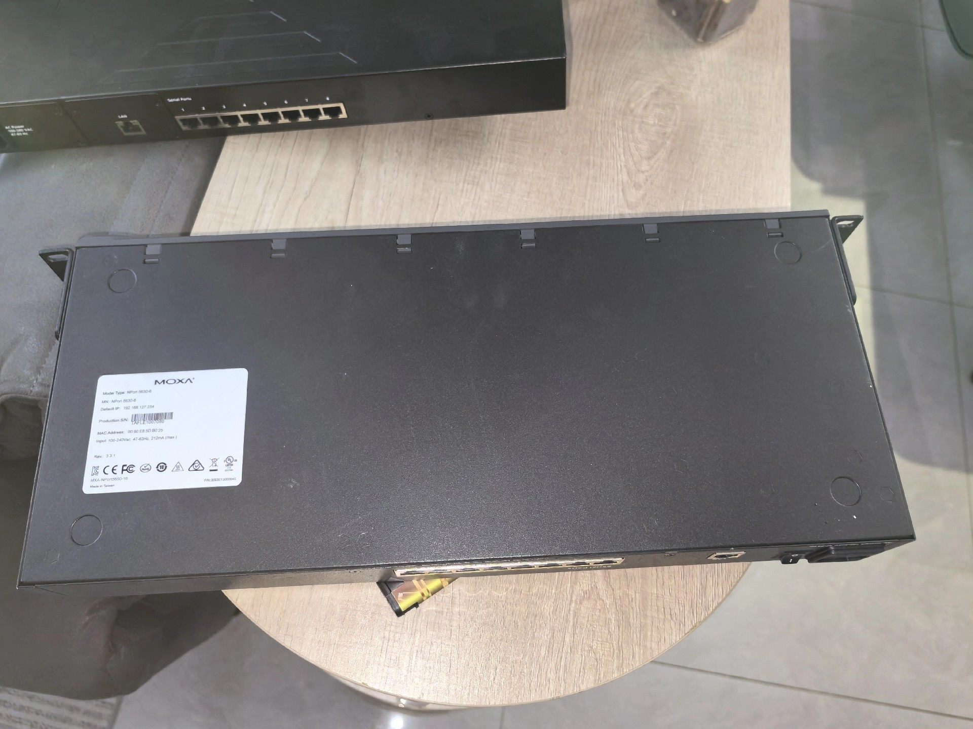 摩莎 MOXA NPort 5630-8拆机 成色不错 性能
