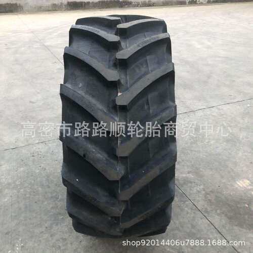 供应前轮540/65R28后轮710/70R32大马力农业拖拉机子午线轮胎