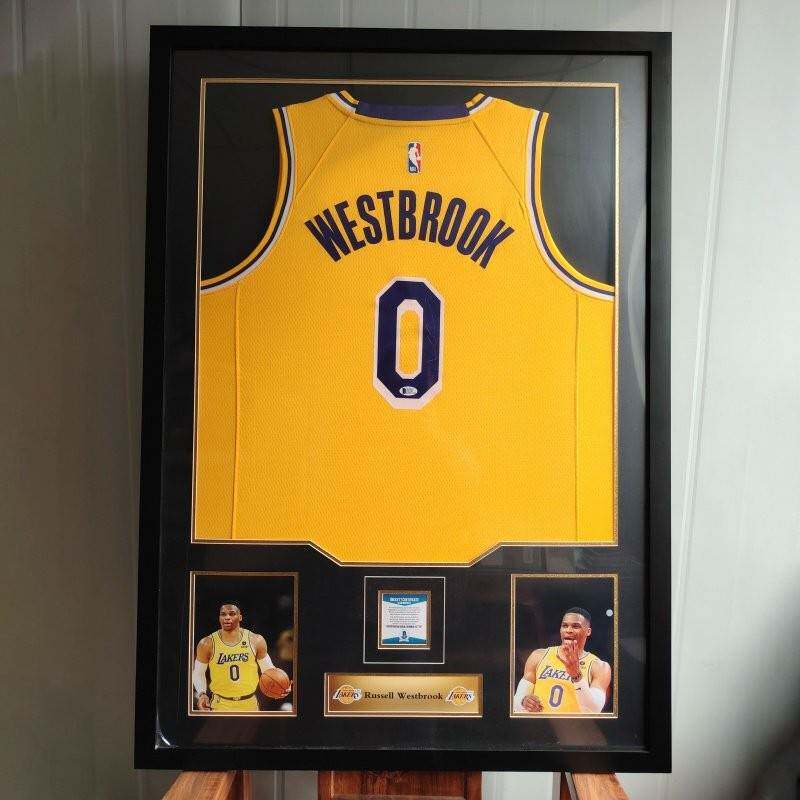球衣装裱相框詹姆斯科比签名足球篮球收藏展示纪念衣服衣服画 画