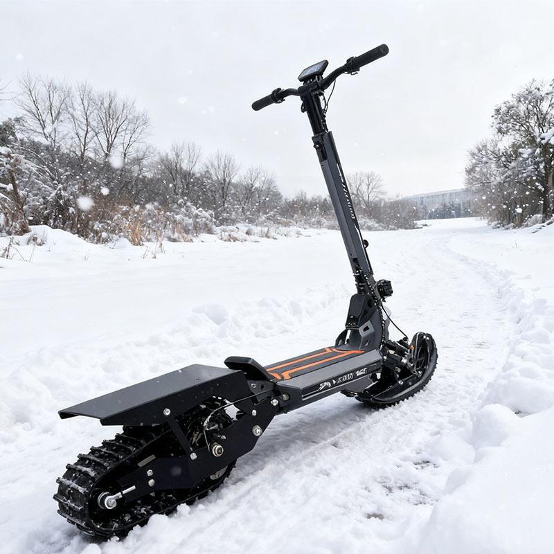 三合一雪地滑板车成人履带滑板车电动雪地滑板车滑雪车雪地摩托车
